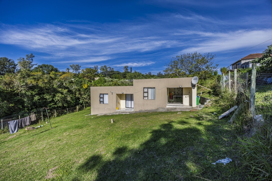 5 Bedroom Property for Sale in Summerpride Eastern Cape